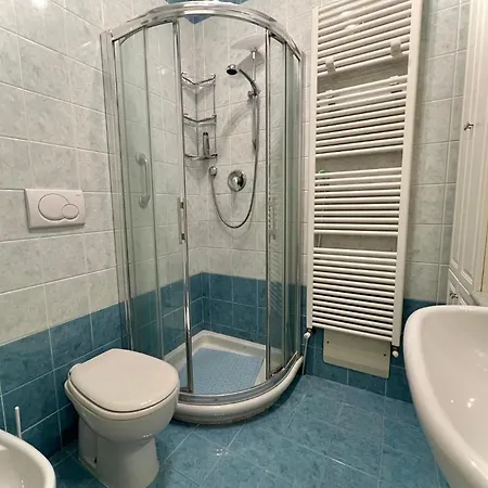 Con Piscina E Parco Apartmán